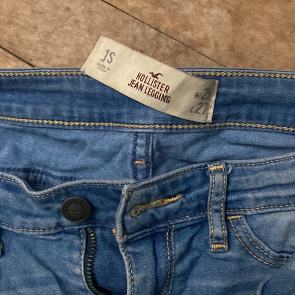 Lot of 3! Women’s Hollister low rise jean leggings. - Picture 8 of 10